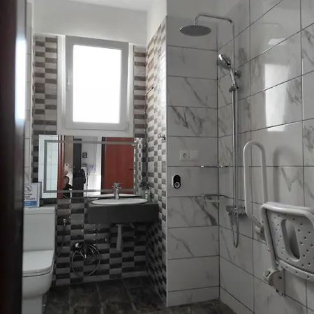 Vosinakis House In *