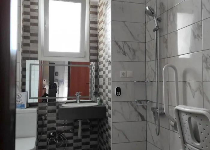 Vosinakis House In *